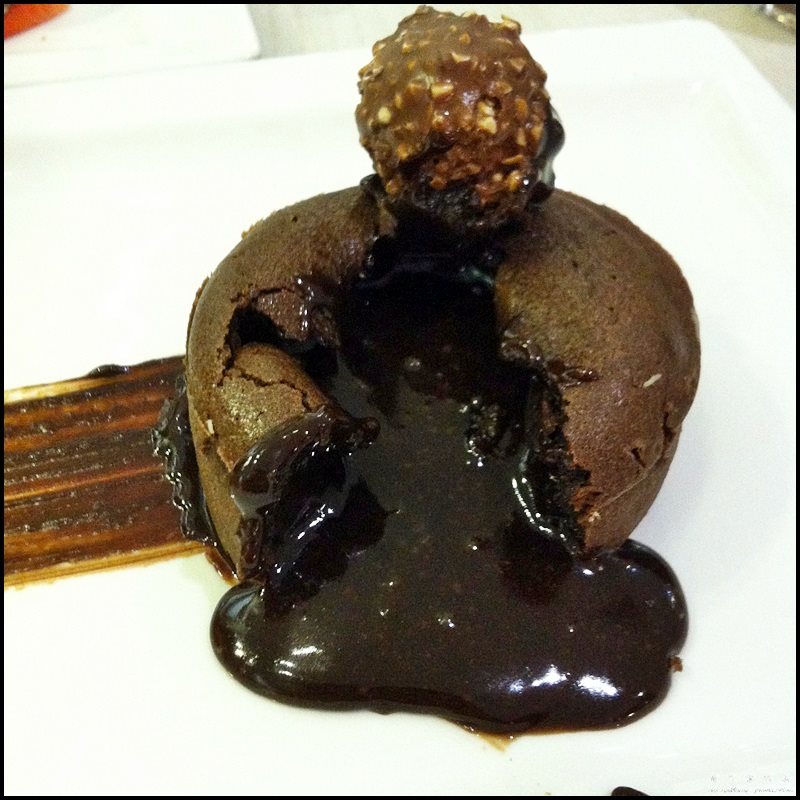 Mad About Coco @ Publika, Solaris Dutamas : Heavenly Hazelnut Molten Cake (RM20)