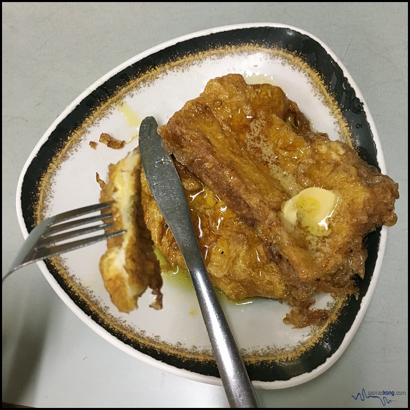 Mido Cafe (美都餐室) : Absolutely love the French toast - it's sweet, fluffy, crispy, buttery and superbly delicious!
