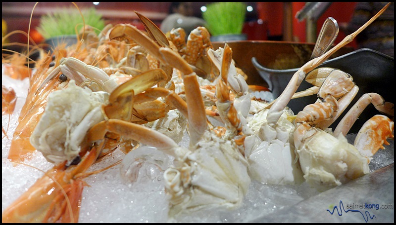 Buffet Ramadhan 2016 @ TEMPTationS, Renaissance KL : Selection of seafood on ice.