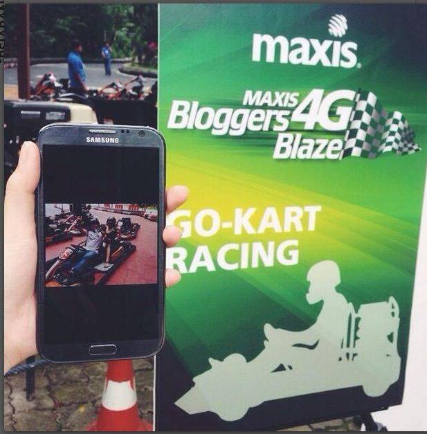 Maxis 4G Bloggers Blaze @ The Curve : After the Racing Game, the next challenge was to play Go-Kart in Sunway Lagoon.