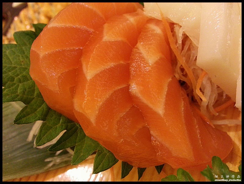 Bonbori Japanese Cuisine @ Setiawalk, Puchong : Salmon Sashimi