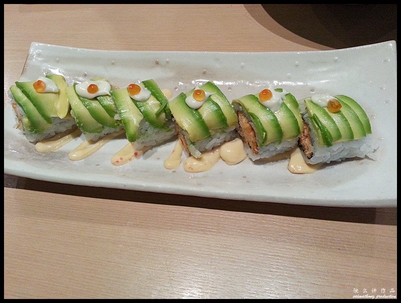 Hokkaido Sushi 比海道寿司 @ 1 Utama Shopping Centre : Midori Salmon Roll (RM12.80)