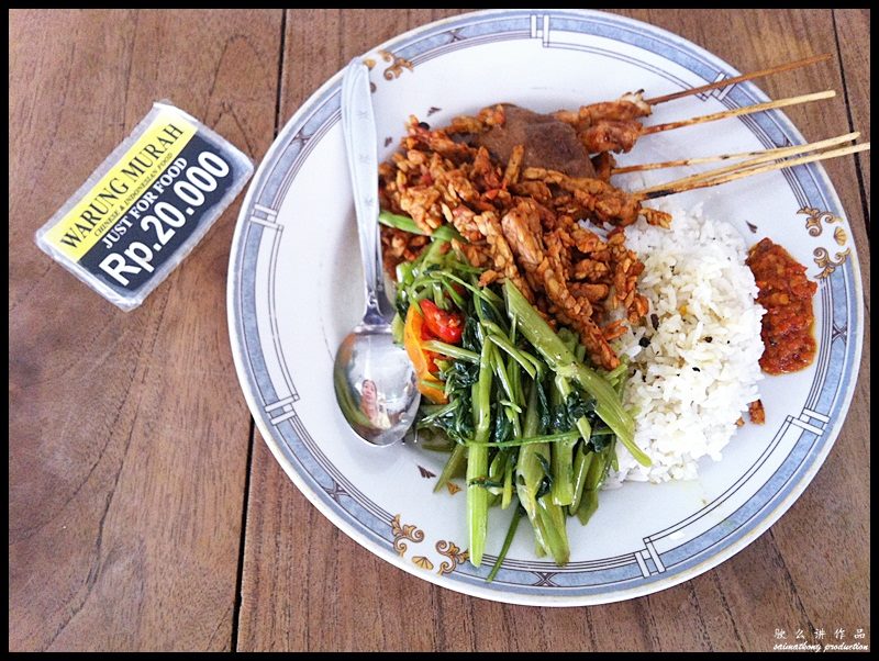 Warung Murah @ Jalan Arjuna (Off Jalan Double Six), Legian-Seminyak, Bali : Nasi Campur (20,000 rupiah)