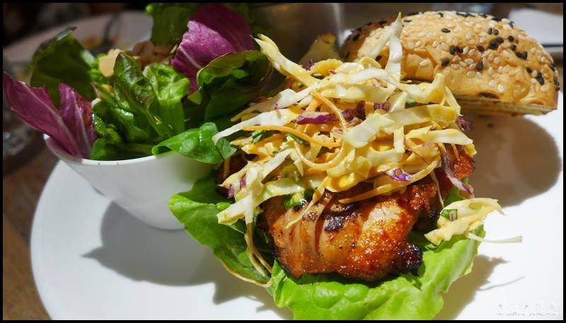 Food Review: Plan B @ Bangsar Village 1 : Char-Grilled Kimchi Chicken Burger (RM23)