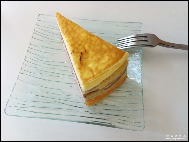 Winter Lover Bakery House (冬の恋人ベーカリー) @ Kota Damansara : 3 in 1 Mille Crepe (Vanilla, Chocolate & Strawberry)