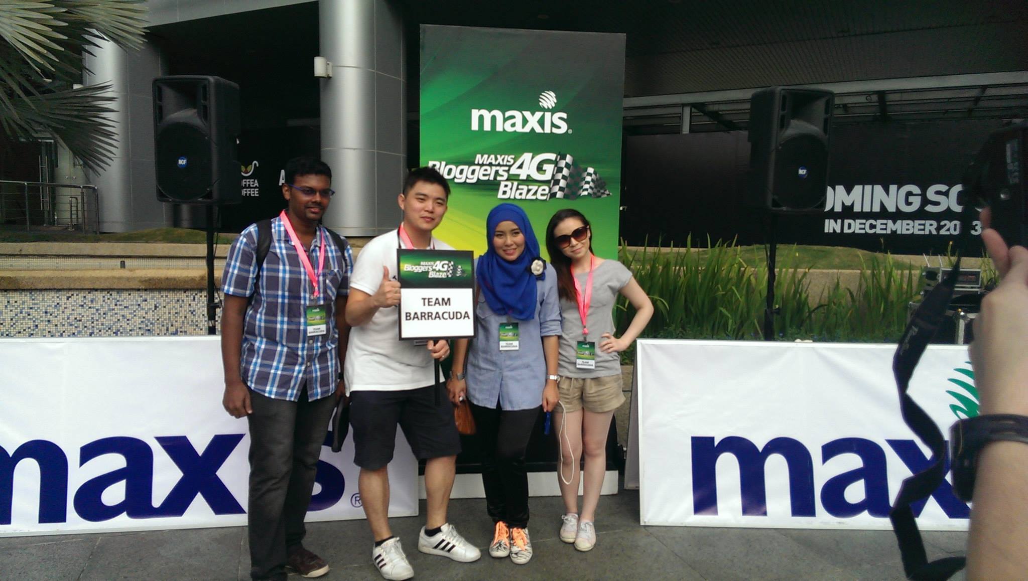 Maxis 4G Bloggers Blaze @ The Curve - Team Barracuda