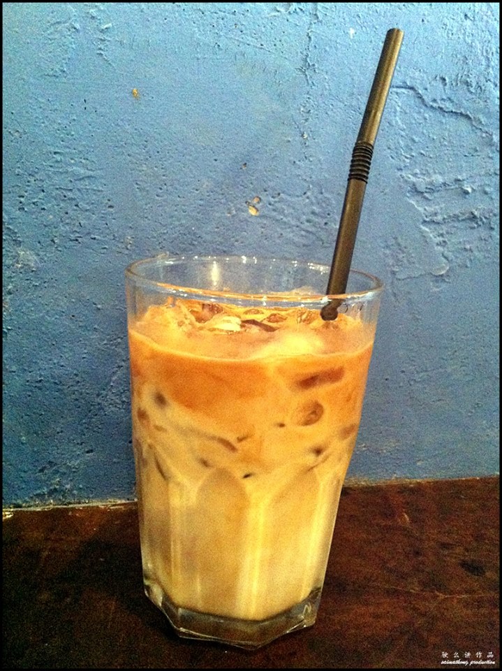 Wood & Steel @ Kota Damansara : Iced Latte (RM10)