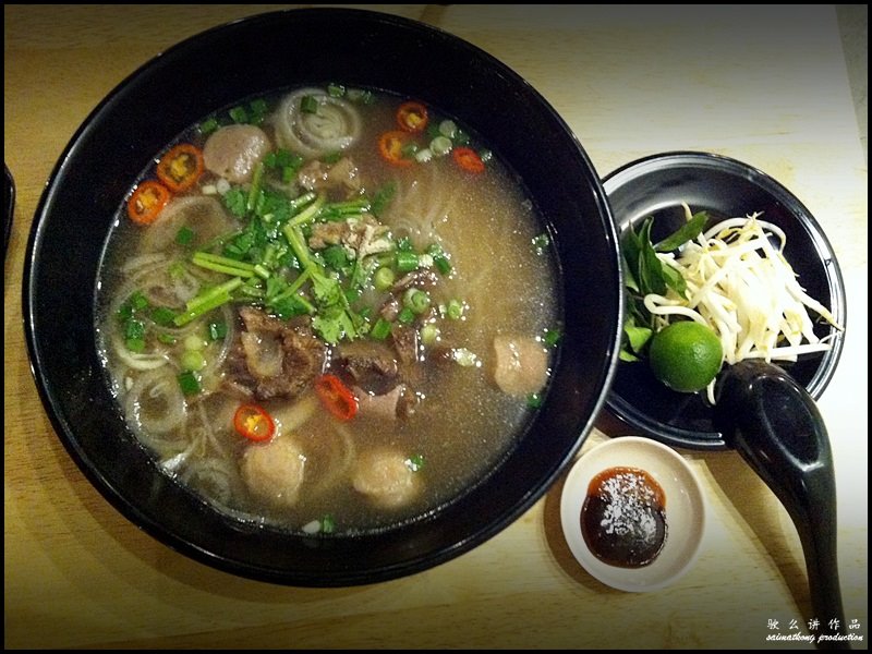 Absolute Viet @ Setia Walk, Puchong : Special Beef Combination Noodles Soup (RM13.90)