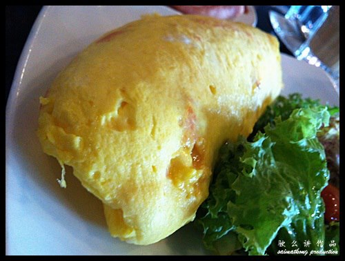 Antipodean Cafe Bangsar - Smoked Salmon Omelette – RM20