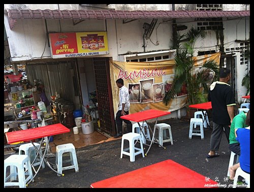 Bumbung Nasi Lemak & Indomie @ Maybank S.E.A Park Mamak 