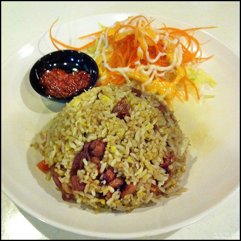 Rockfish Noodle Bar @ IOI Boulevard, Puchong : Fried Rice with Bacon (RM9.90)