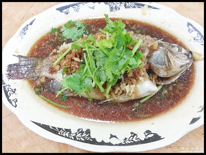 Restoran Lan Je Steamed Fish (兰姐清蒸非洲鱼) : Steamed Tilapia Fish (RM16) -Spicy