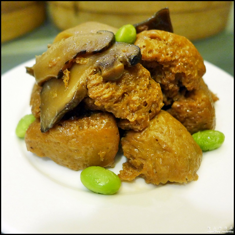 Stewed Wheat Gluten 烤麸（八方锦绣）