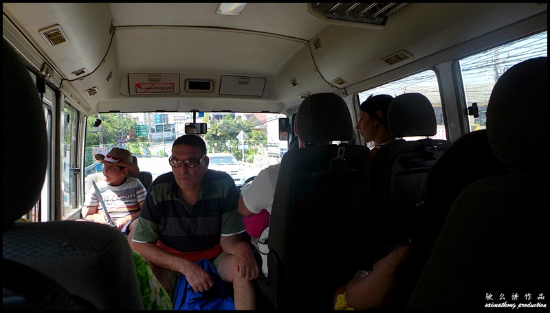 We board the shuttle bus to our next destination - Jungceylon Shopping Mall which apparently is the biggest shopping mall in Phuket.