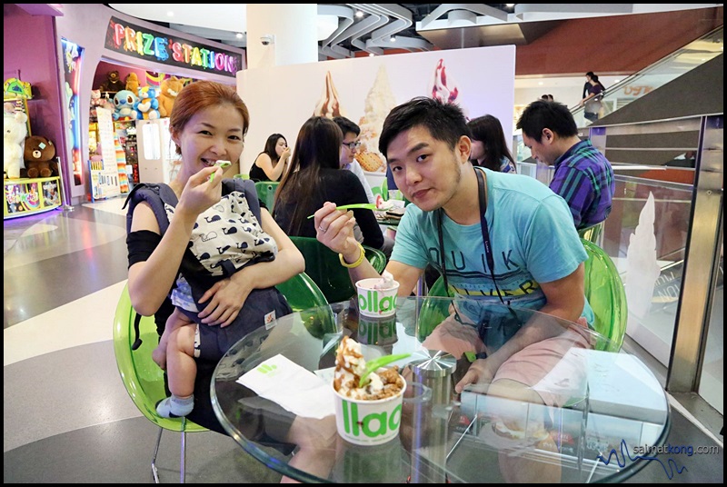 Enjoying Spanish frozen yogurt in Singapore! When we tried this, LlaoLlao wasn't available in Malaysia yet and it's so so nice that we thought it'll be good if Malaysia have this!