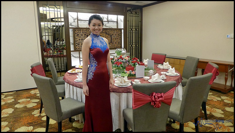For a grand and elegant Chinese wedding, Dynasty Restaurant's private dining rooms can be converted into one large dining area which can easily accommodate up to 80 pax.