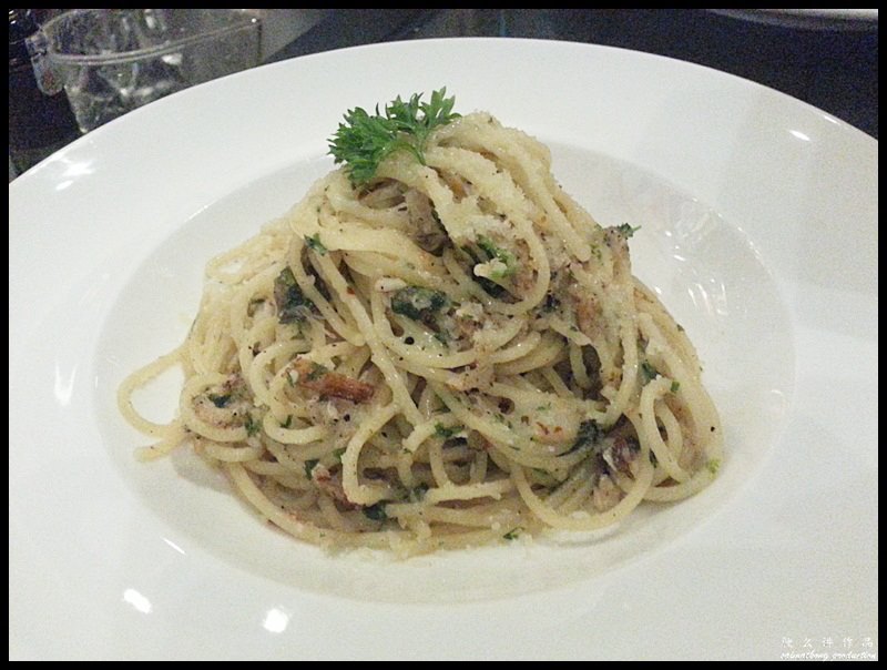 The Gastro Project : Crabmeat Aglio Olio Spaghetti with Chili Flakes (RM24)