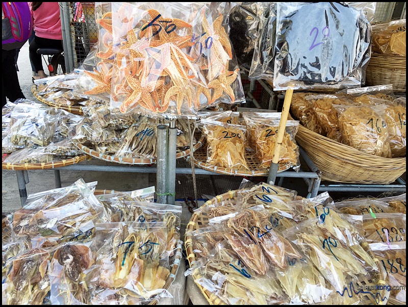 There are many dried seafood products such as salted fish, dried squid, shrimp paste, fish maw, dried scallops and dried shrimps.