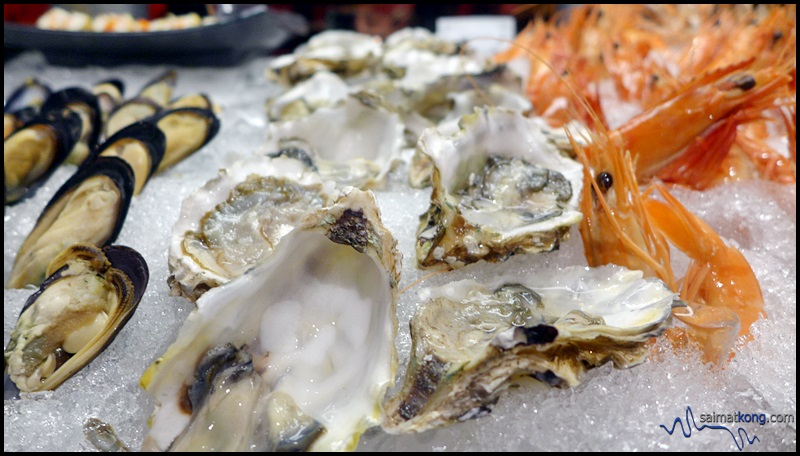 Buffet Ramadhan 2016 @ TEMPTationS, Renaissance KL : Selection of seafood on ice.