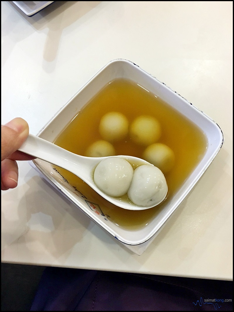 Lucky Dessert (發記甜品) : Tong Yuen in ginger syrup