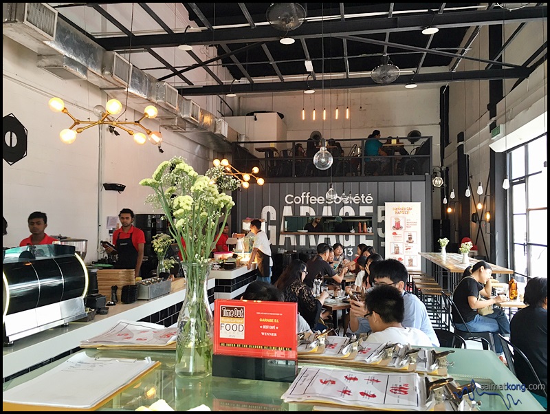 Garage 51 by Coffee Societe @ Bandar Sunway : The cafe is such a nice and cosy hangout place for students and youngsters.