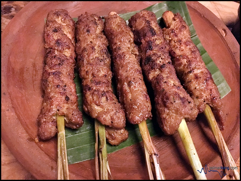 Naughty Nuri's BBQ Satay Lilit RM25