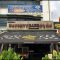 Naughty Babe Dirty Duck @ Desa Sri Hartamas