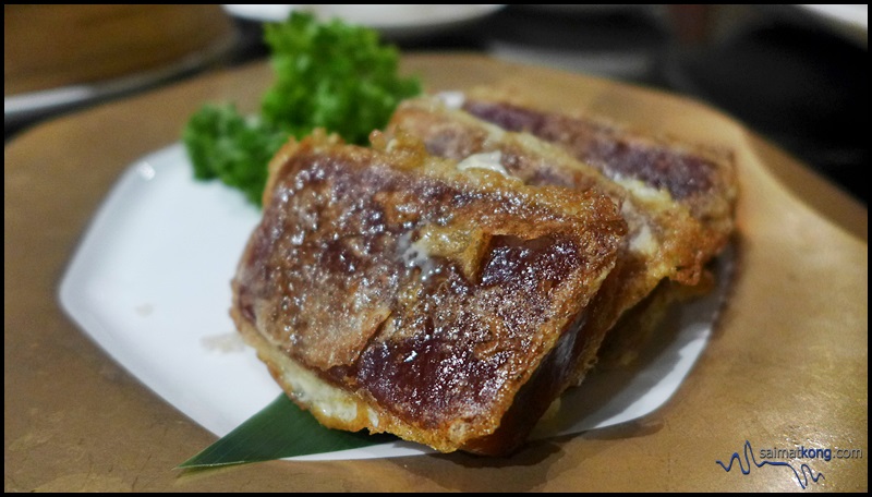 All-You-Can-Eat Dim Sum Buffet @ Lai Ching Yuen (荔晶园), Grand Millenium Kuala Lumpur : Usually you only get to enjoy the nian gao which is pan fried with egg batter during Chinese New Year.