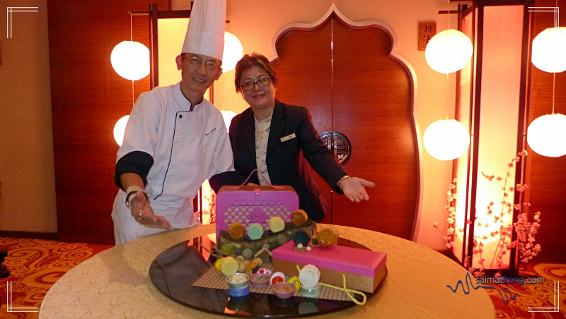 Exquisite Baked and Snow Skin Mooncakes from Eastin Hotel Kuala Lumpur - This year, Chef Alex and his team unveils a selection of tea infused flavours