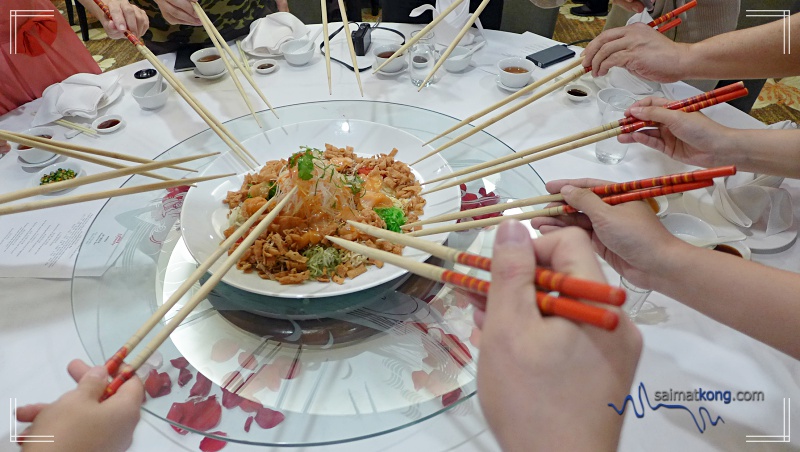 CNY 2018 @ Dynasty Restaurant, Renaissance - CNY 2018 @ Dynasty Restaurant, Renaissance - Salmon Yee Sang