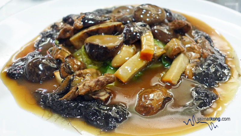 CNY 2018 @ Dynasty Restaurant, Renaissance - Braised Mushroom, Dried Oyster, Fatt Choy & Oyster Sauce