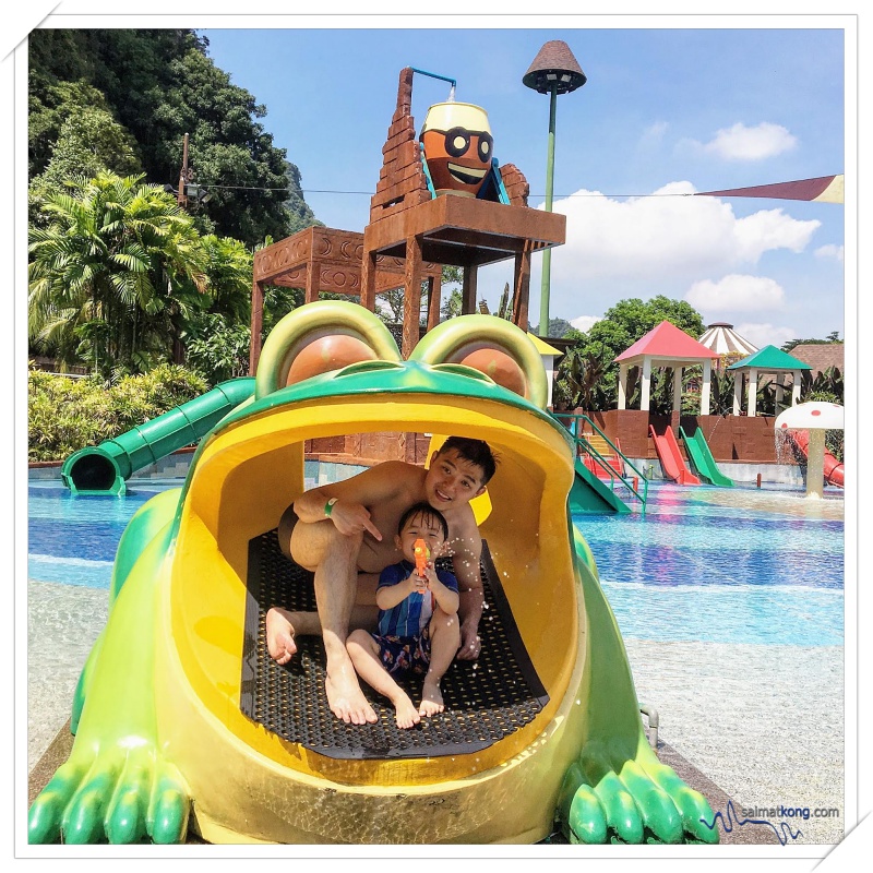 Ipoh Trip 2018 - Fun Things To Do in Ipoh - Aiden had so much fun at Kids Explorabay; kids only zone where he gets to play with slides, water cannons and water fountains.