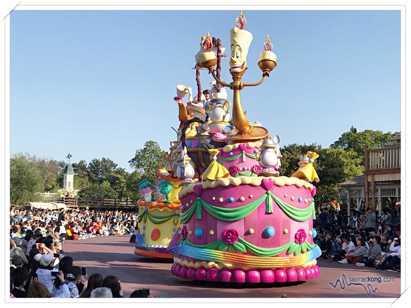 Tokyo Disneyland 2018 - Dreaming Up is Tokyo Disneyland’s new parade to celebrate the theme park’s 35th anniversary. 