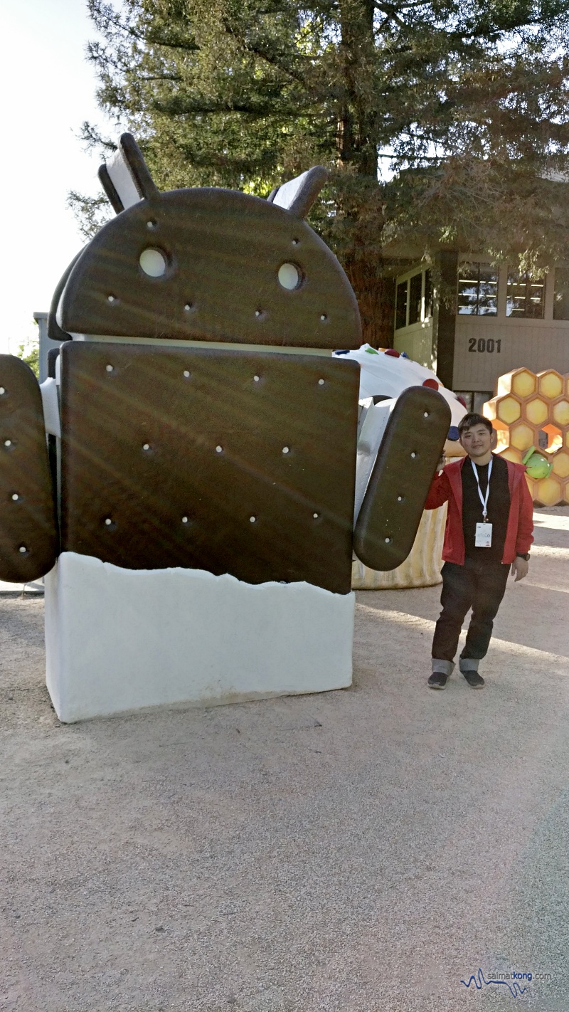 Google IO 2018 - Google Android Lawn Statues is a nice place to take photos with a series of large foam statues. Android Ice Cream Sandwich