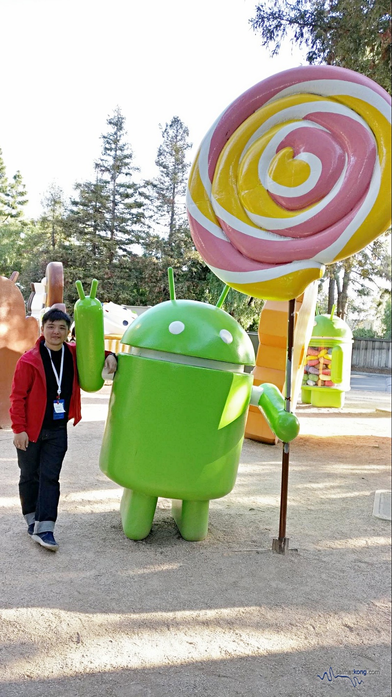 Google IO 2018 - Google Android Lawn Statues is a nice place to take photos with a series of large foam statues. Android Lollipop