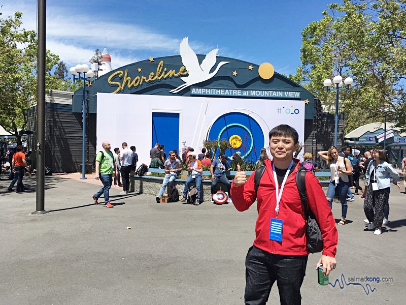 Google IO 2018 - Earlier this year, I had the the opportunity to attend Google I/O 2018; the annual developer conference by Google at the Shoreline Amphitheater in Mountain View, California.