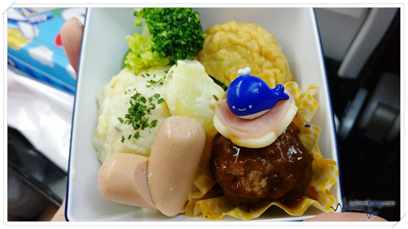 Tokyo Trip Itinerary & Highlights (Part 2) - But I love the kids meal better :) such cute presentation from ANA Airlines. 