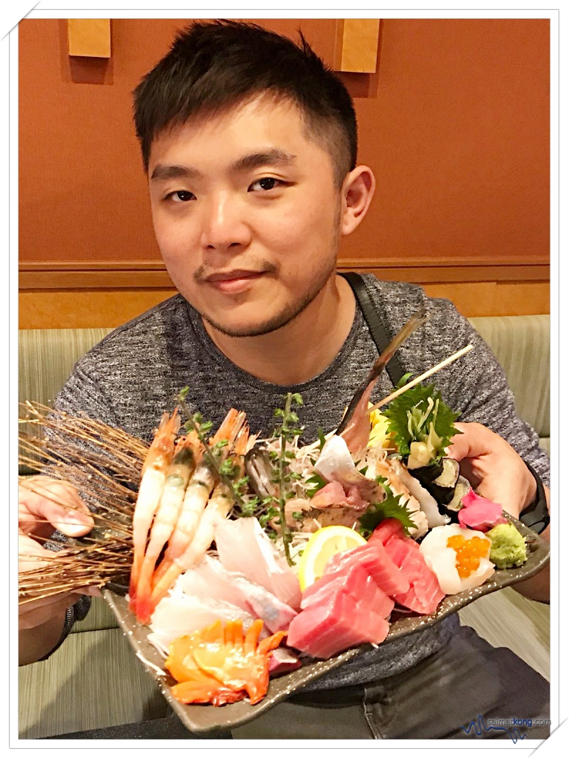 Tokyo Trip Itinerary & Highlights (Part 2) - Had a sashimi platter with assorted fish slices. There’s hotate, maguro, ebi and salmon to name a few. Everything here is so fresh and price is pretty reasonable too.