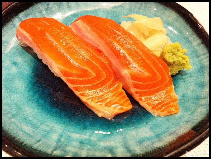 Minori Japanese Restaurant @ The Royale Bintang Damansara Hotel (e@Curve) - Salmon Sushi