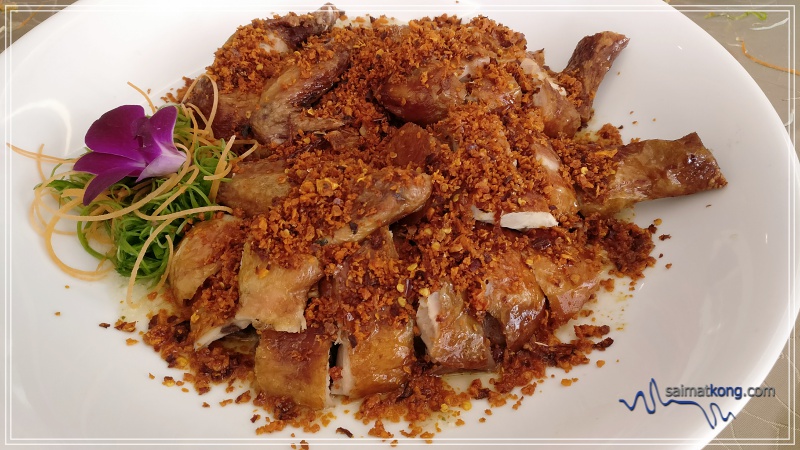 Pullman Bangsar CNY Set : 凤凰呈祥避风塘烤鸡 Roasted Village Chicken Topped with Crispy Crust & Sauce