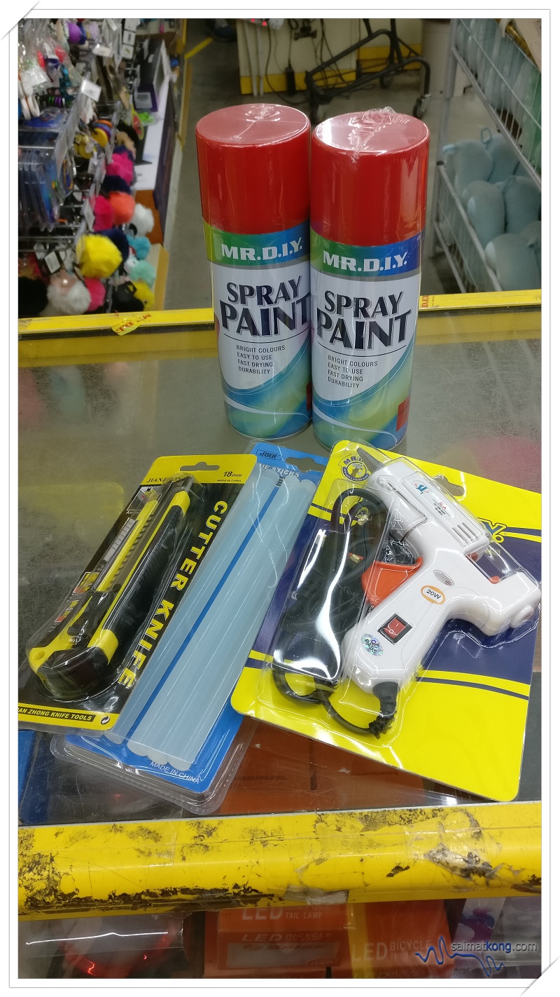DIY Tools - Blade, Spray paint, Glue gun