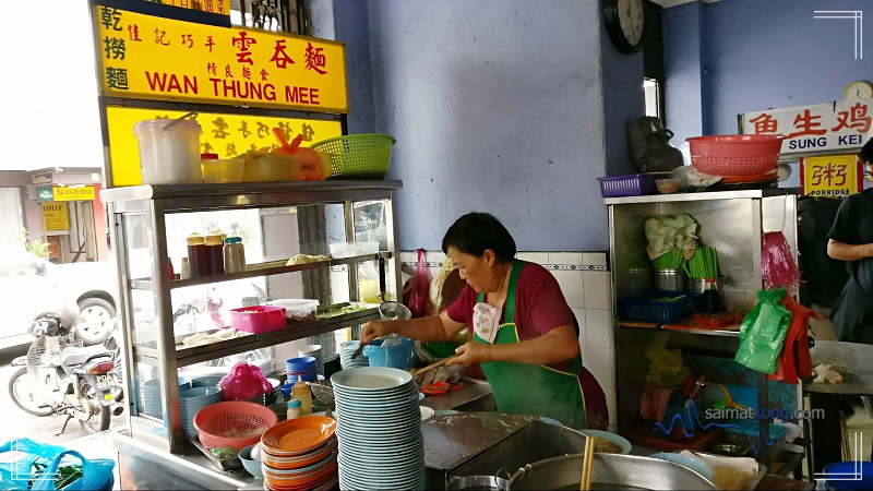 Fun Trip to Penang & Ipoh with Kiddos - If you want mains to go with the loh bak, can try the wantan mee from the Wan Thung Mee stall.