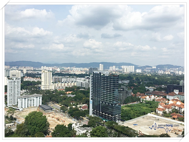 Hotel Review Doubletree by Hilton Hotel Kuala Lumpur - View from our room