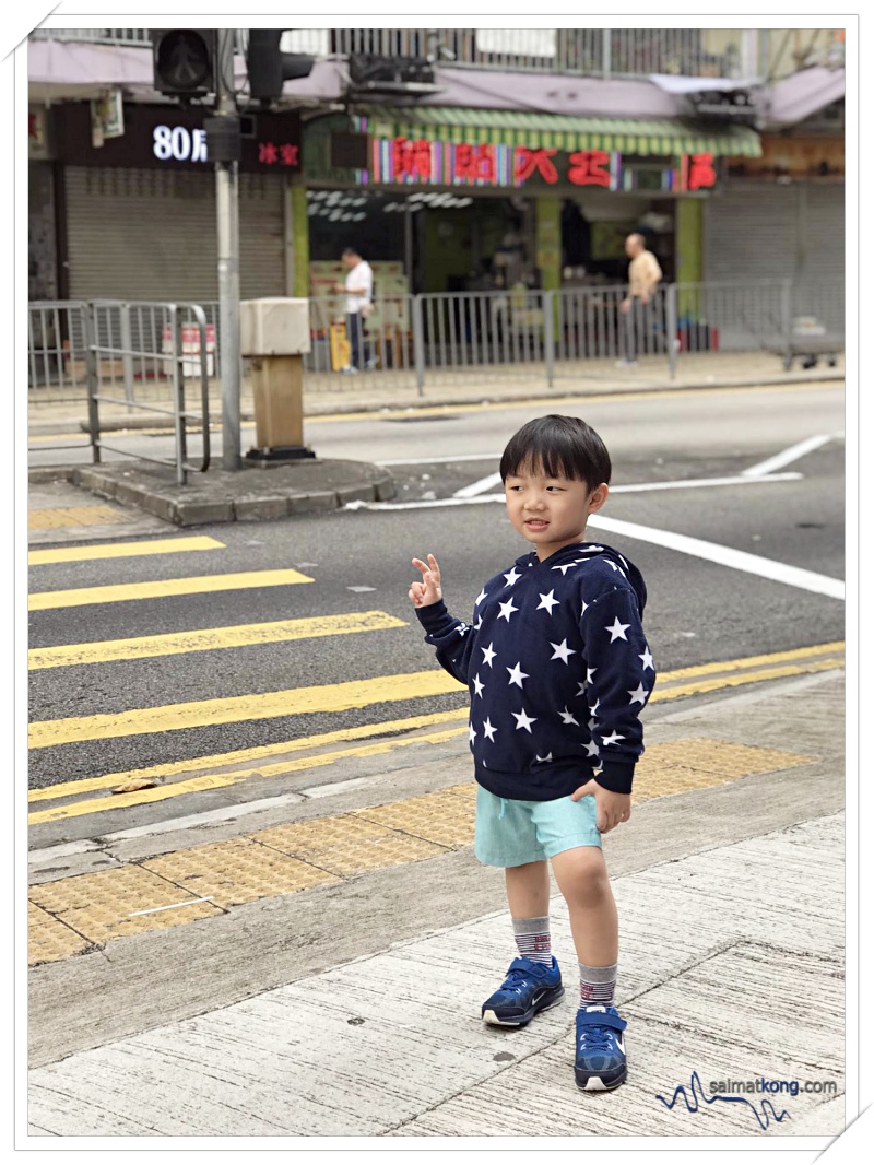 Hong Kong Trip 2019 Play, Eat & Shop - #ootd in Hong Kong : wearing hoodie sweater & shorts  from H&M, socks from Mothercare and shoes from Nike.