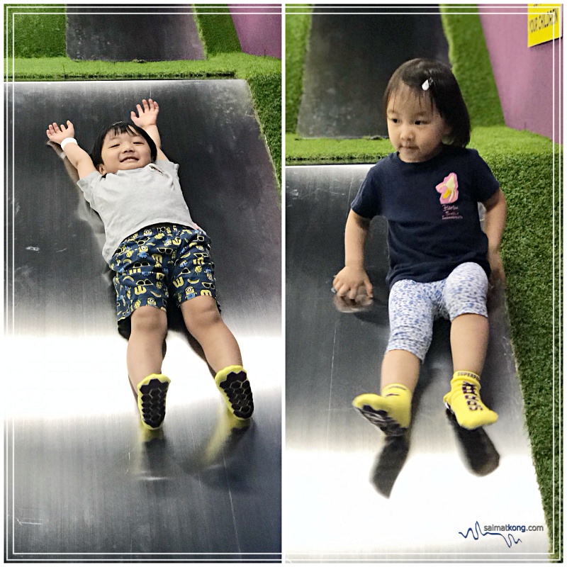 Fun Family Day with Kids @ SuperPark Malaysia - Sliding Mountains - climb the mountain and slide down as fast as you can.