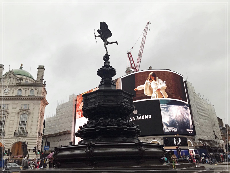 London - Piccadilly Circus 